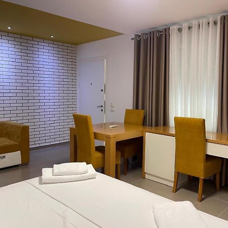Sunrise Luxury Apartments ซารานเดอ ภายนอก รูปภาพ
