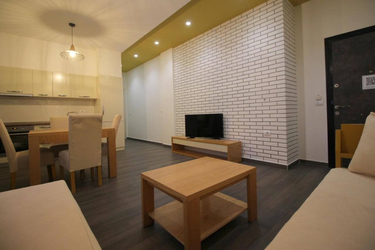 Sunrise Luxury Apartments ซารานเดอ ภายนอก รูปภาพ