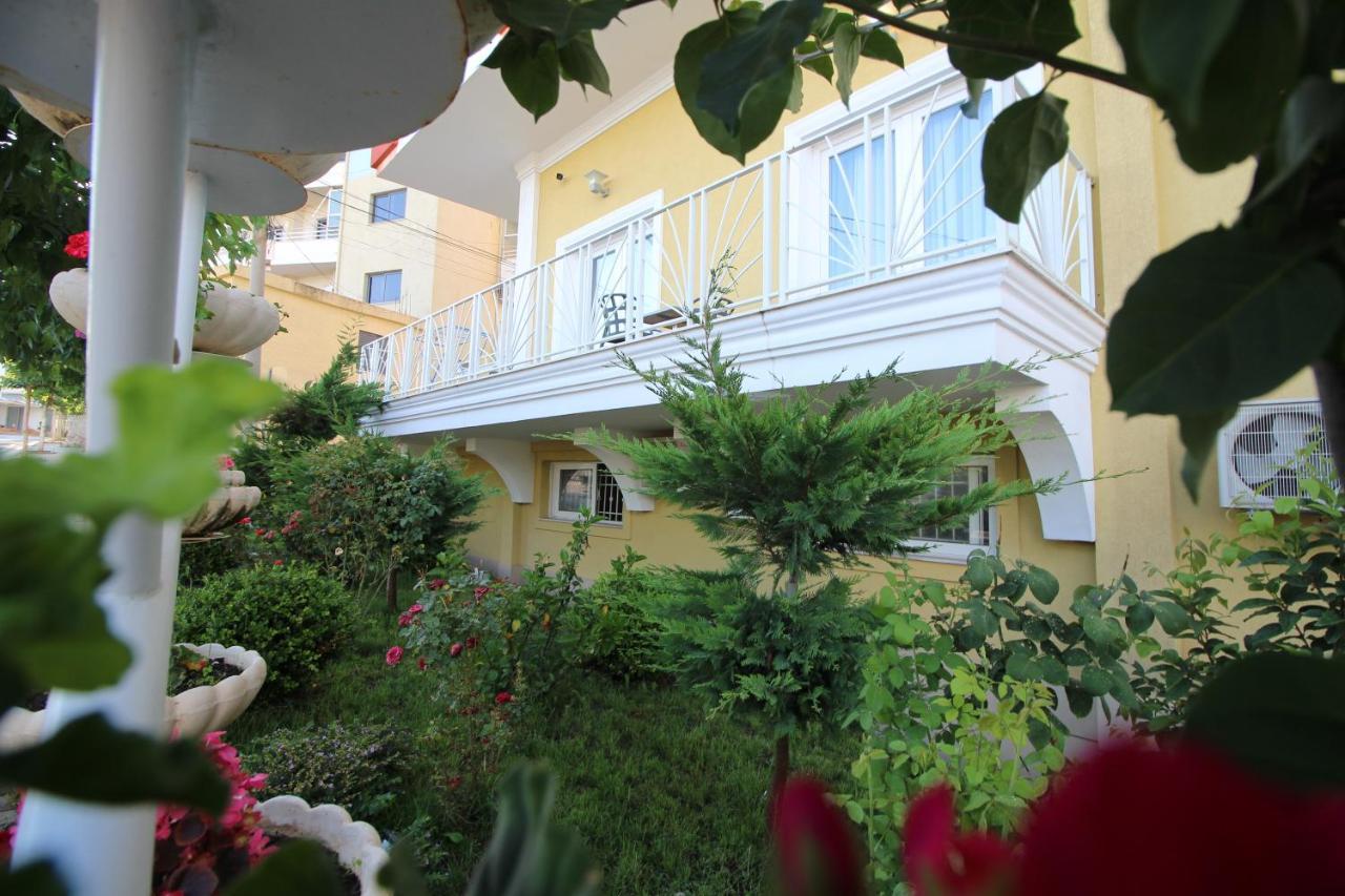 Sunrise Luxury Apartments ซารานเดอ ภายนอก รูปภาพ