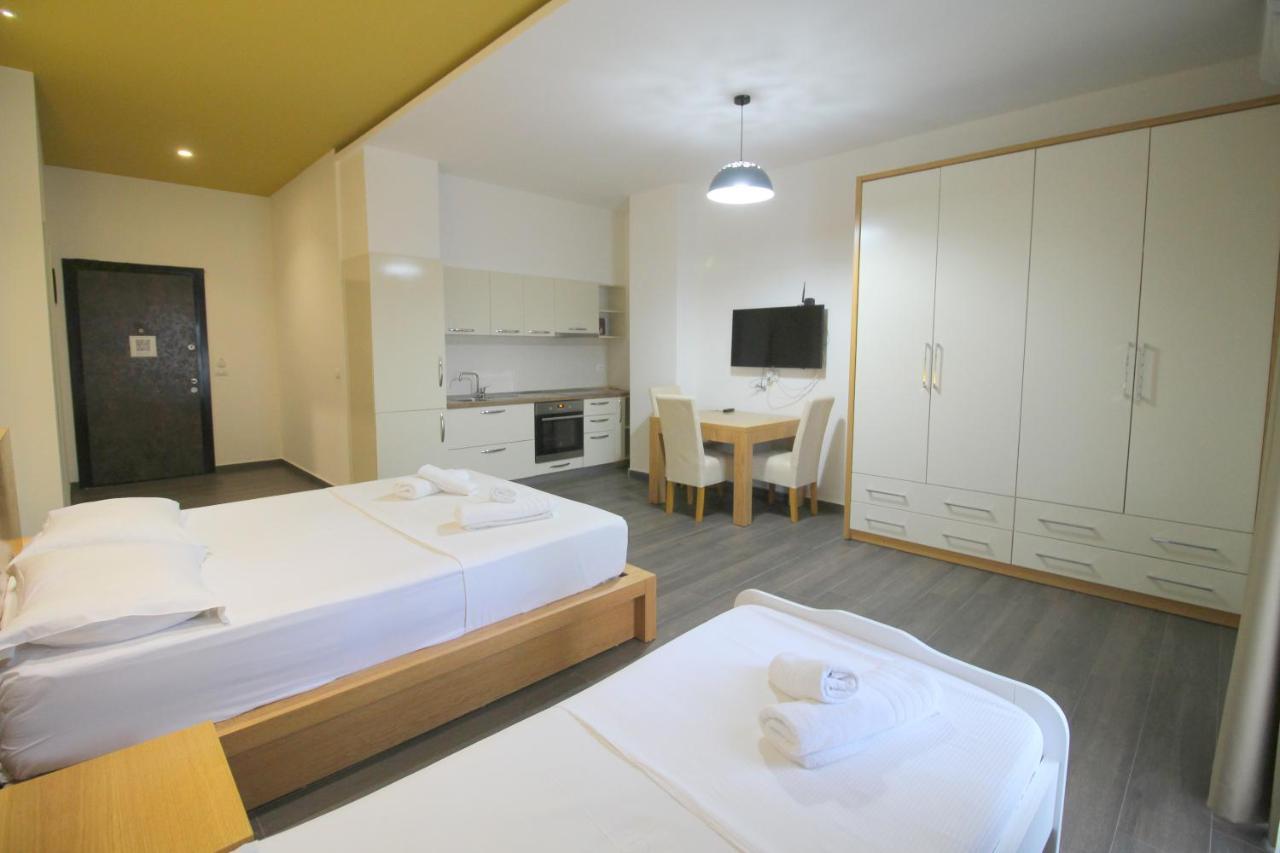 Sunrise Luxury Apartments ซารานเดอ ภายนอก รูปภาพ