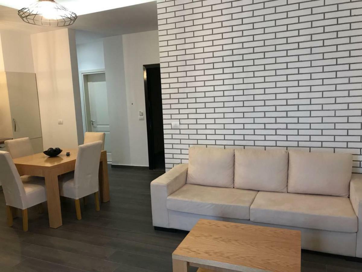 Sunrise Luxury Apartments ซารานเดอ ภายนอก รูปภาพ