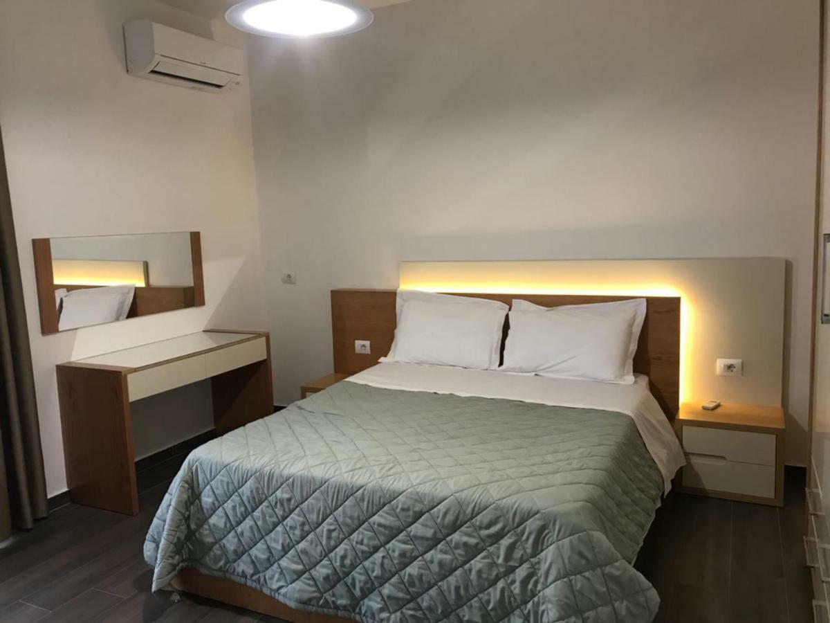 Sunrise Luxury Apartments ซารานเดอ ภายนอก รูปภาพ