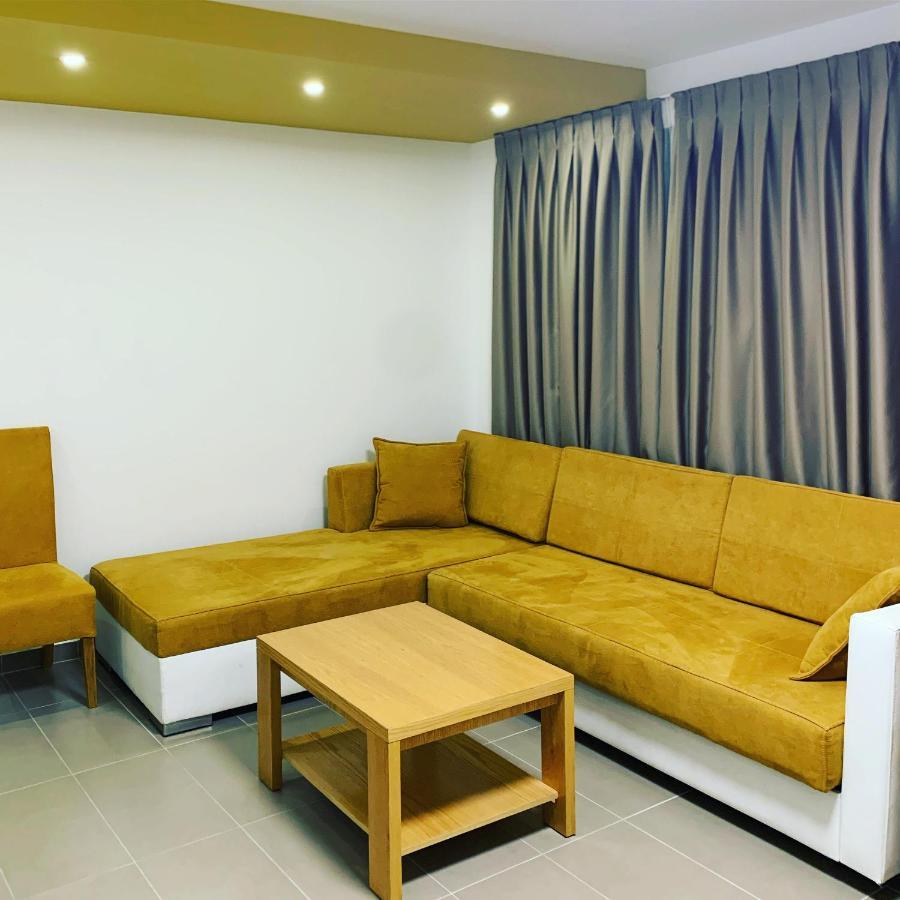 Sunrise Luxury Apartments ซารานเดอ ภายนอก รูปภาพ